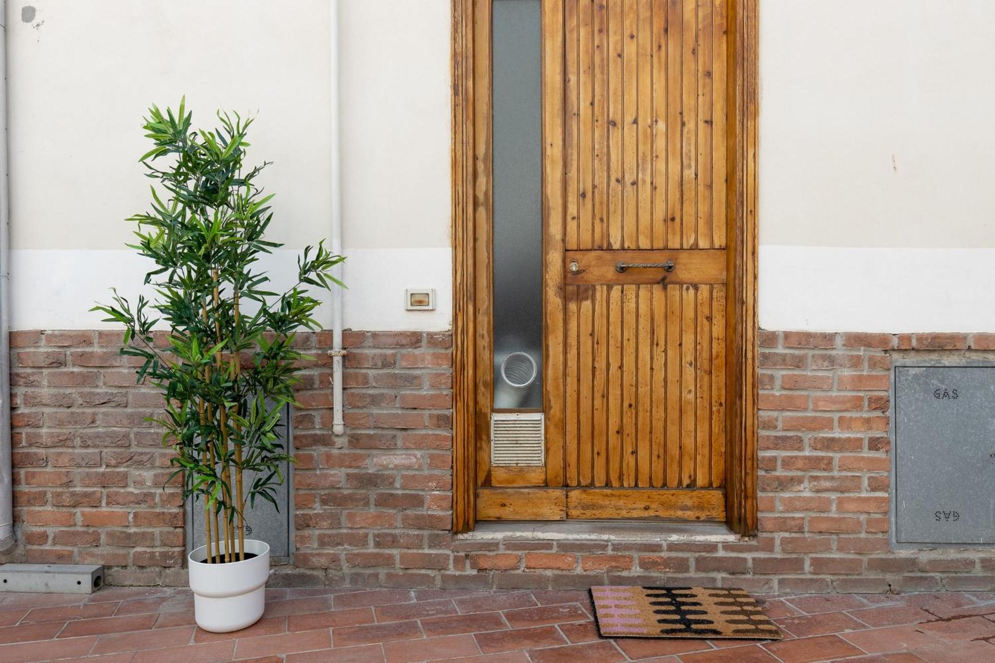 Station & Airport Modern Appartement Pisa